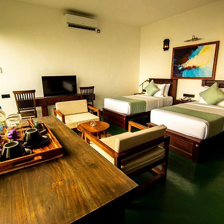 בנטוטה The Rockwall Boutique Hotel מראה חיצוני תמונה